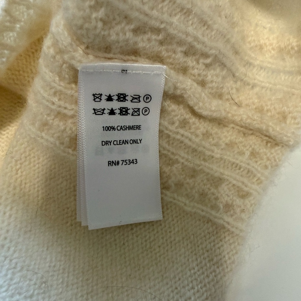 Tahari 100% Cashmere Cream Cable Knit Shawl Collar Cropped Cardigan Sweater L - Picture 4 of 9